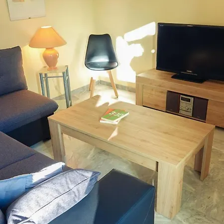 Beautiful Apartment With Balcony In Saint Raphael Appartamento *
